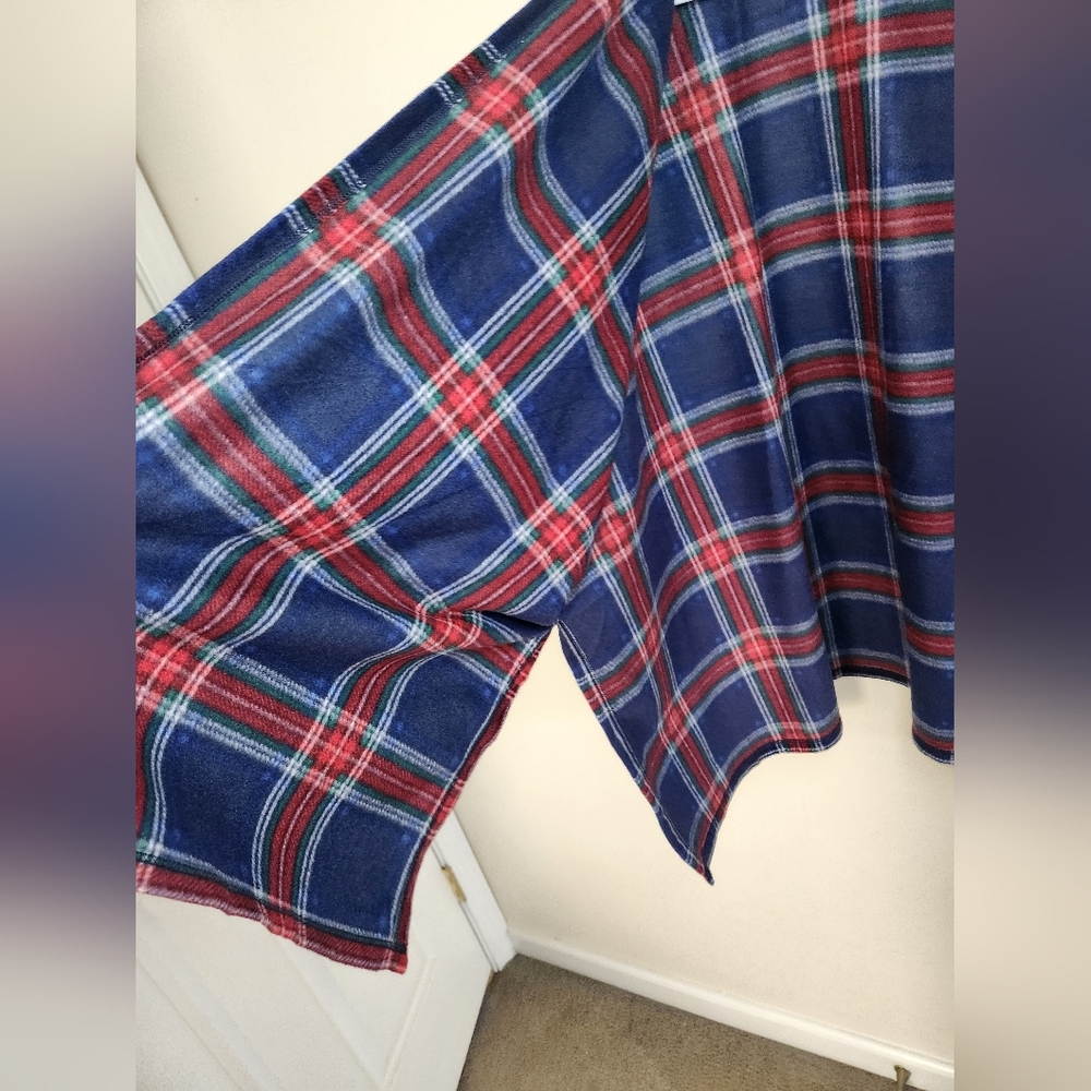Women's Liz Claiborne Plaid Poncho Onesize - Picture 5 of 8